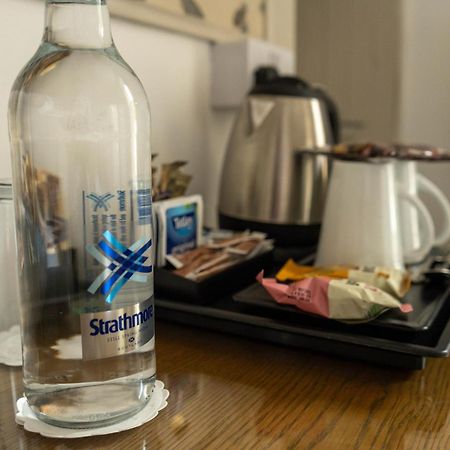 西方岛屿酒店 托伯莫里 外观 照片